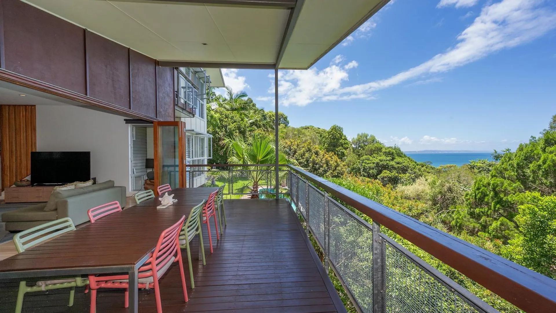 Hilltop Noosa Ocean Views, Noosa Heads Australia