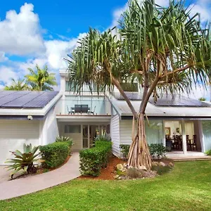 Secluded Oasis On The Water, Noosa Heads