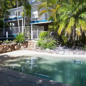 Utopia House Noosa Heads